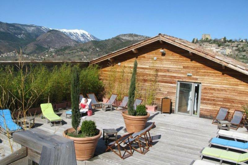 Les Calades Du Ventoux Appartamento Montbrun-les-Bains Esterno foto